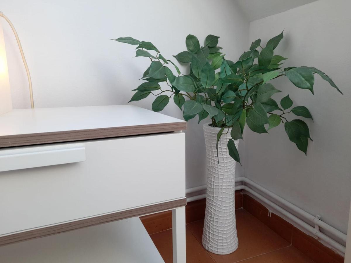 Apartamento AticoCiudadela Jaca Exterior foto
