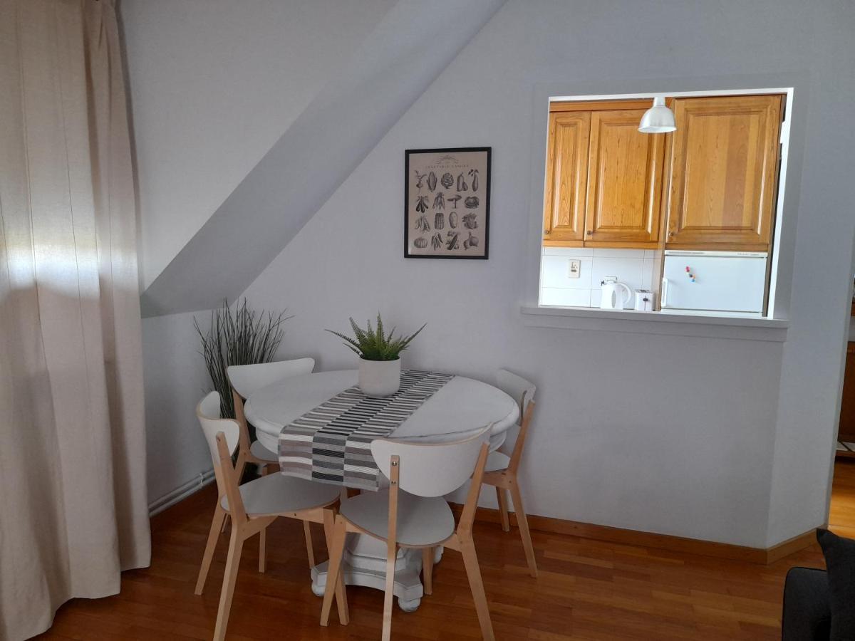 Apartamento AticoCiudadela Jaca Exterior foto